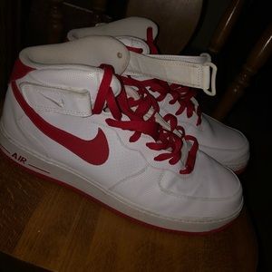 Nike Air Force 1